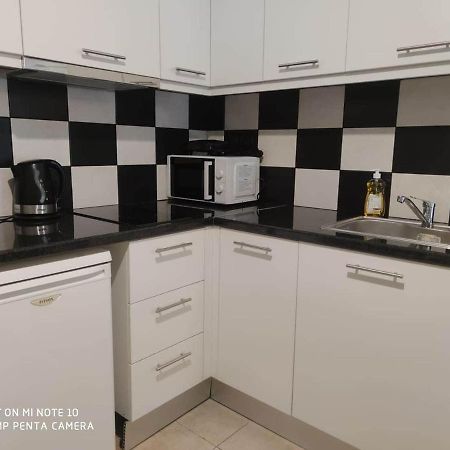 Apartment Maxim Афины Экстерьер фото
